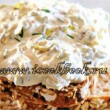 Паста из козьего сыра с фисташками